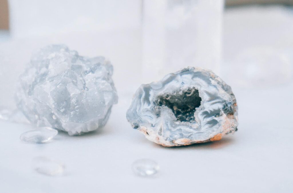 Crystal. Magic Gold. Vibes. Golden. Gems tones. Natural. Jewelry. Crystal go free direct links