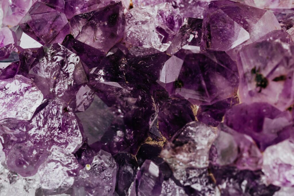 Crystal. Magic Gold. Vibes. Golden. Gems tones. Natural. Jewelry. Crystal go free direct links
