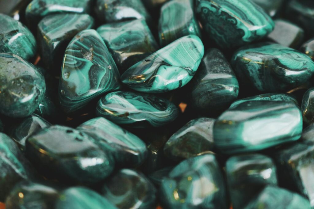 Crystal. Magic Gold. Vibes. Golden. Gems tones. Natural. Jewelry. Crystal go free direct links